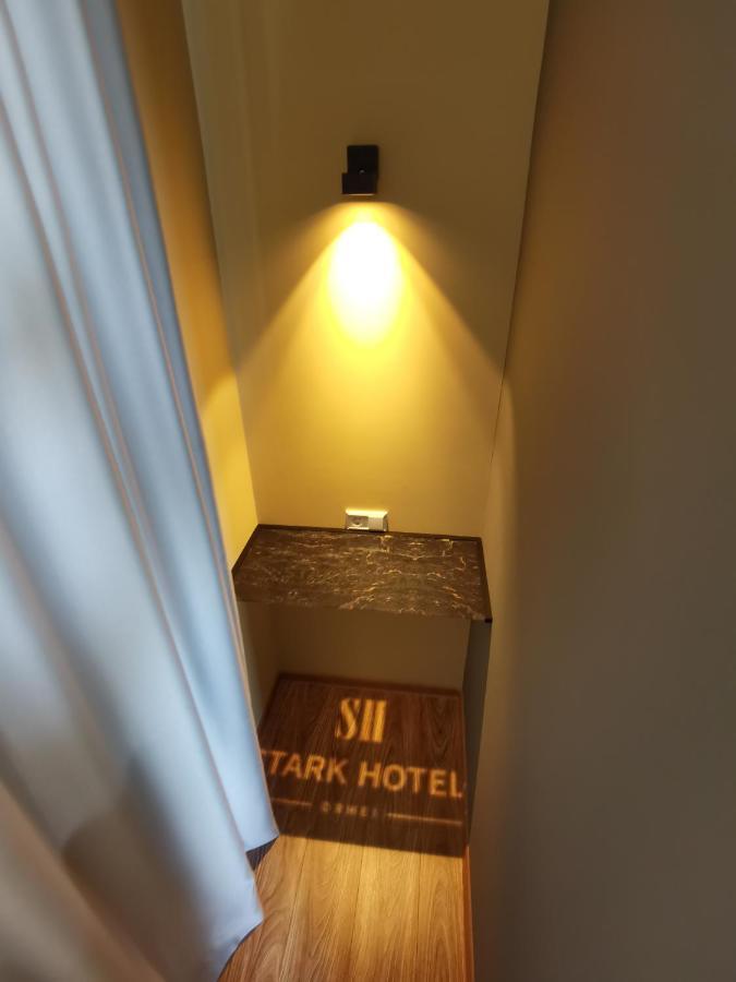 Stark Hotel Orhei Exteriör bild